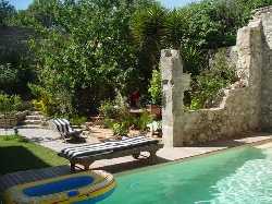 Holiday houses and vacation rentals in Provence and Languedoc, many villas with pools, southern France