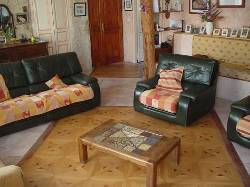 Holiday houses and vacation rentals in Provence and Languedoc, many villas with pools, southern France