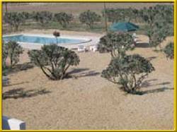 Holiday houses and vacation rentals in Provence and Languedoc, many villas with pools, southern France