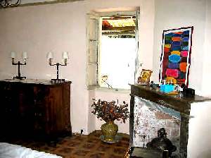 Holiday houses and vacation rentals in Provence and Languedoc, many villas with pools, southern France